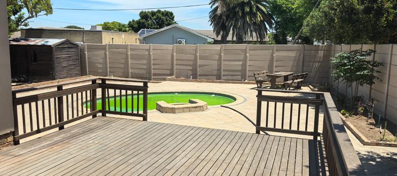 3 Bedroom Property for Sale in Morgenster Heights Western Cape